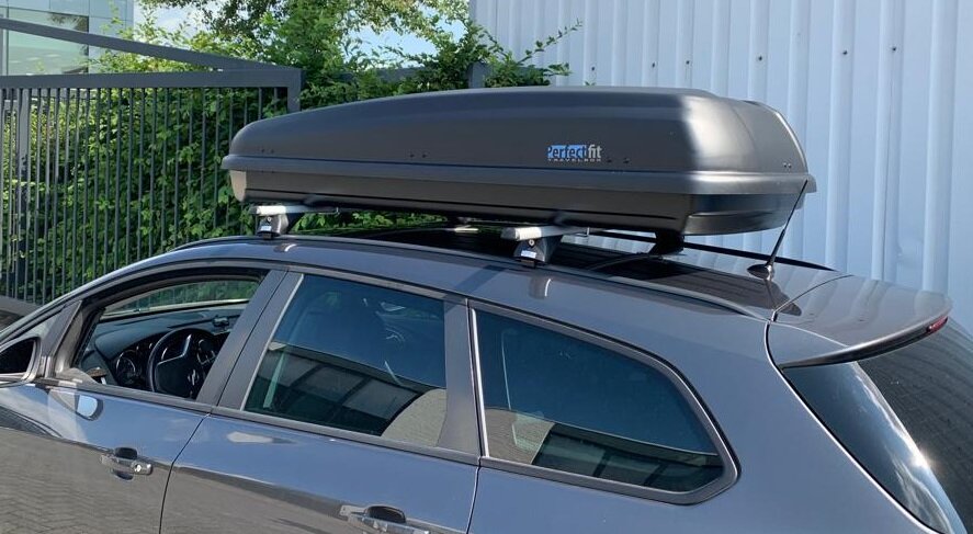 Dakkoffer PerfectFit 500 Liter + Dakdragers Ford Focus SW Stationwagon vanaf 2019