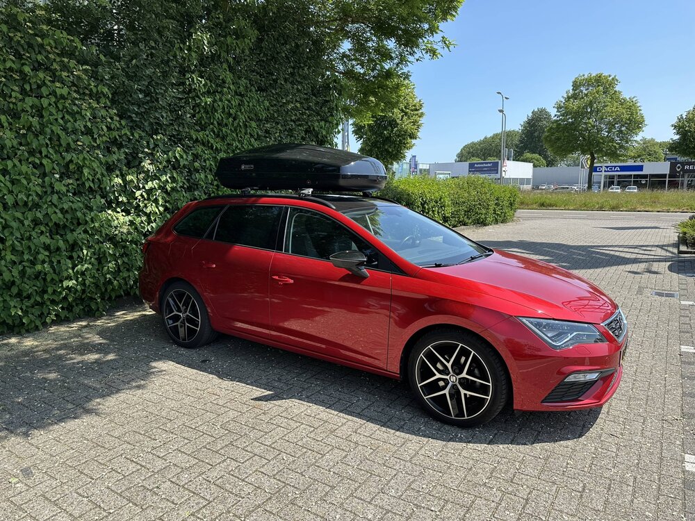 Dakkoffer Modula Ciao 430 Liter + Dakdragers Ford Focus Active 5 deurs hatchback vanaf 2019