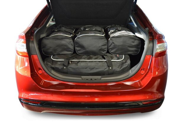 Carbags reistassenset Ford Mondeo V 5 deurs hatchback 2014 t/m 2022