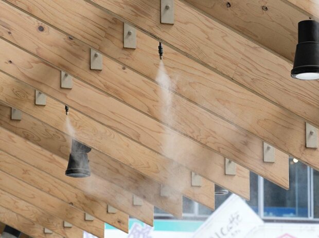 Terraskoeling programmeerbare koele waterverneveling op uw eigen terras kleur wit