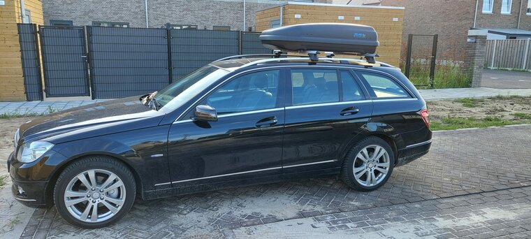 Dakkoffer PerfectFit 400 Liter + dakdragers Nissan Primera (W12) Stationwagon 2002 t/m 2007