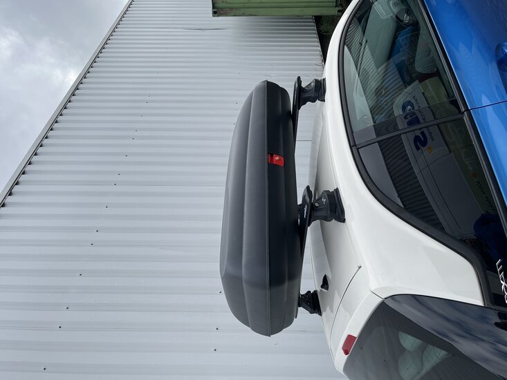 ArtPlast dakkoffer 320 liter + PerfectFit dakdragers Nissan Micra 5 deurs hatchback 2010 t/m 2017