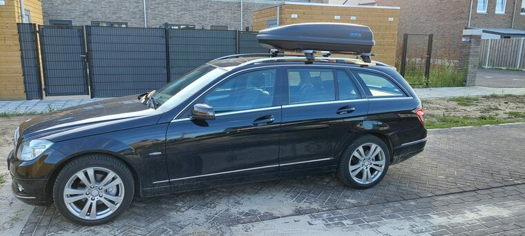 PerfectFit dakkoffer 400 liter + Nordrive dakdragers Fiat Panda 5 deurs hatchback vanaf 02/2012