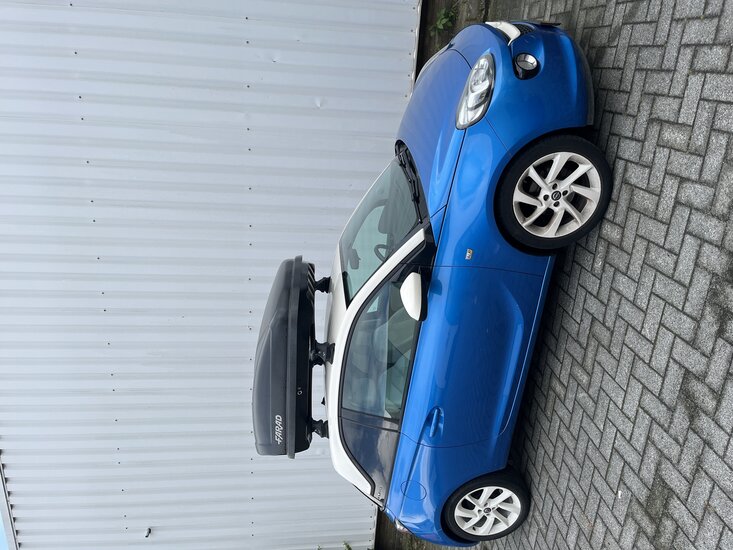 Farad dakkoffer Koral N23 400 liter - Mat zwart