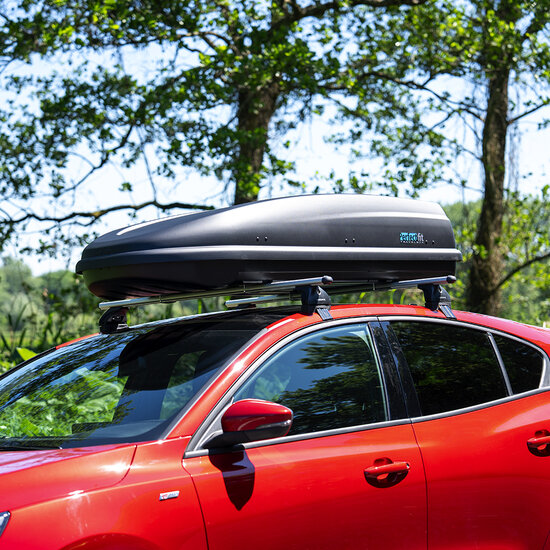 PerfectFit dakkoffer 440 liter + Nordrive dakdragers Mercedes CLA Shooting Brake 03/2013 t/m 07/2019