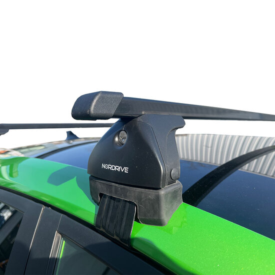 PerfectFit dakkoffer 400 liter + Nordrive dakdragers Kia Picanto 5 deurs hatchback 05/2011 t/m 05/2017