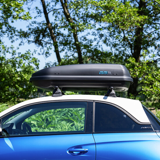 PerfectFit dakkoffer 400 liter + PerfectFit dakdragers BMW 2-Series Active Tourer 2014 t/m 2022