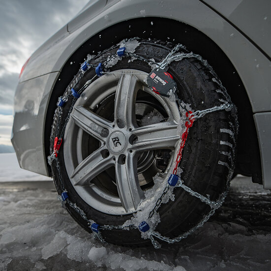 Pewag Servo sneeuwkettingen 9mm Fiat 500L vanaf 2012 voor bandenmaat 195/65R15