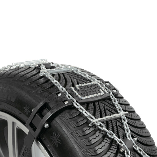 Snowdrive loopvlak sneeuwkettingen Suzuki Kizashi 2010 t/m 2015 voor bandenmaat 235/45R18