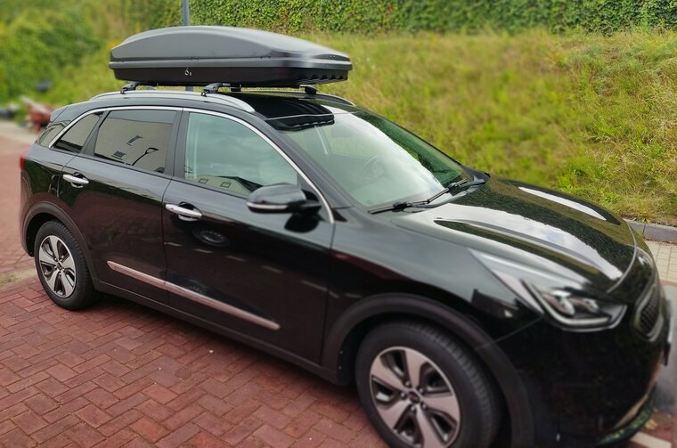 Farad dakkoffer N18 430 liter + PerfectFit dakdragers Volkswagen Touareg 2019 t/m 2023