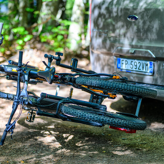 Lichtgewicht fietsendrager Menabo Orbit - 2 - E-Bike