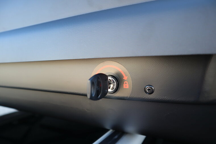 PerfectFit dakkoffer 500 liter + Nordrive dakdragers Seat Alhambra 07/2000 t/m 09/2010
