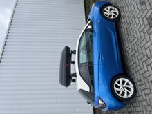 Dakkoffer ArtPlast 320 Liter + dakdragers Volkswagen Golf VII Alltrack 2015 t/m 2021 voor gesloten dakrail