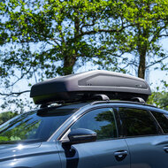 Modula dakkoffer Evo 470 liter + Nordrive dakdragers Toyota RAV4 3 deurs hatchback 2000 t/m 2006