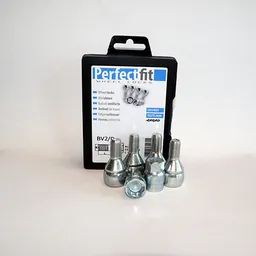Wielslot/Velgslot speciaal voor Fiat 500L vanaf 11/2012 Complete set