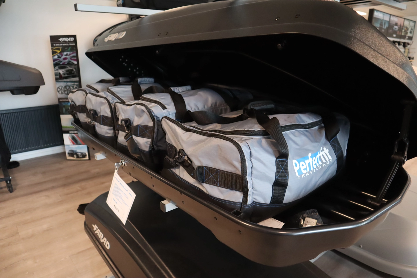 Dakkoffer inpakken: 7 slimme hacks voor maximale ruimte
